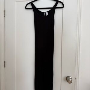 H&M Midi Black Ribbed Dress